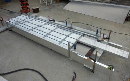 manufacturing details 2010-04-24 dagger board box